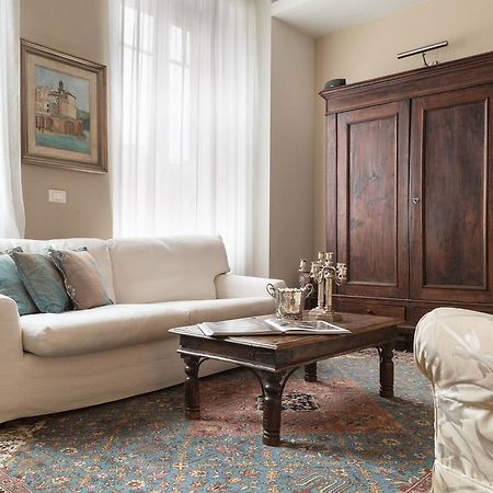 B&B La Casa Di Lara Μιλάνο Εξωτερικό φωτογραφία
